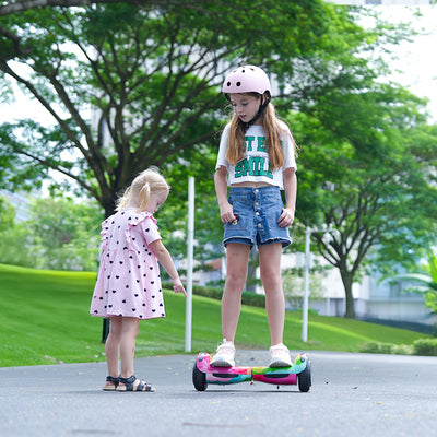 iHoverboard H1 Bluetooth LED Hoverboard 6,5" mit einer Reihe von Farben